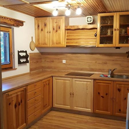 Holiday Home Prdelanca Luče Екстериор снимка
